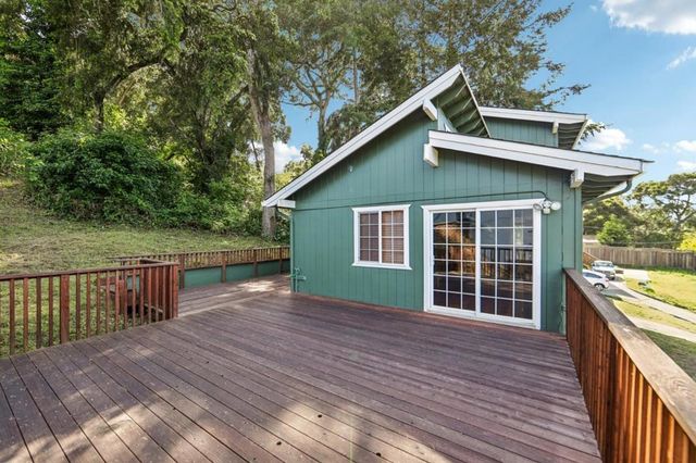 512 Bonita Drive, Aptos, CA 95003