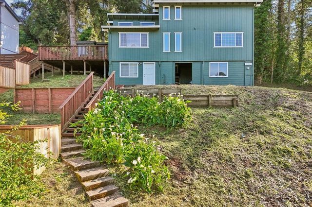 512 Bonita Drive, Aptos, CA 95003