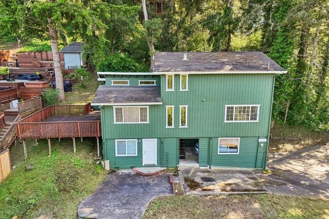 512 Bonita Drive, Aptos, CA 95003