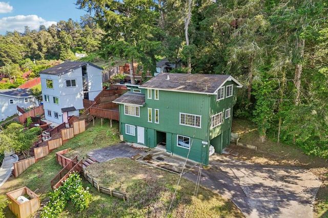 512 Bonita Drive, Aptos, CA 95003