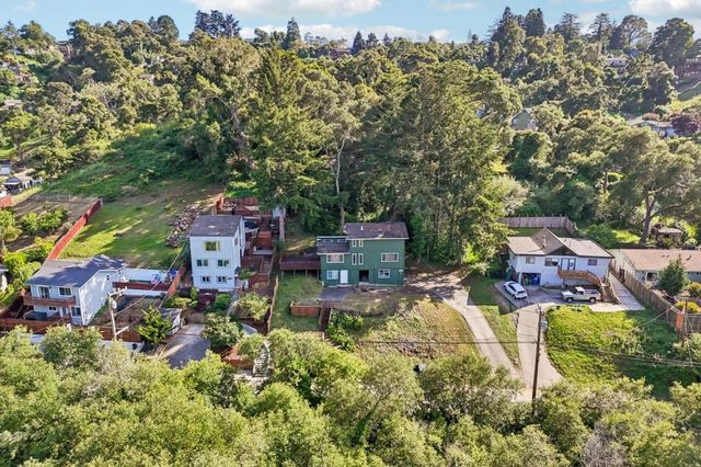 512 Bonita Drive, Aptos, CA 95003
