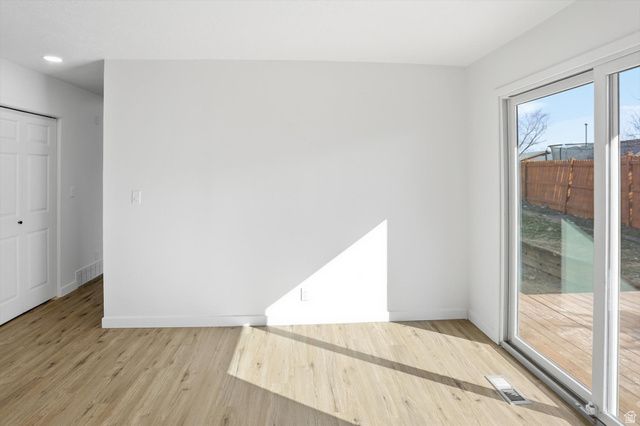 5251 W 4935 S, Kearns, UT 84118