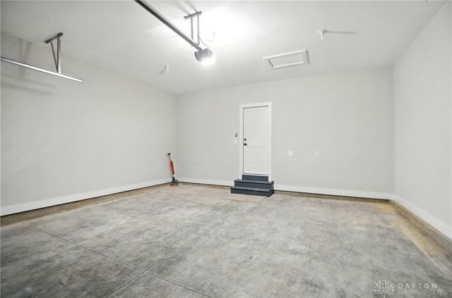 9333 Rochelle Lane, Clearcreek Twp, OH 45458