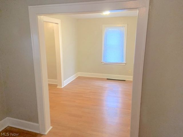 627 Roscoe Avenue, Akron, OH 44306