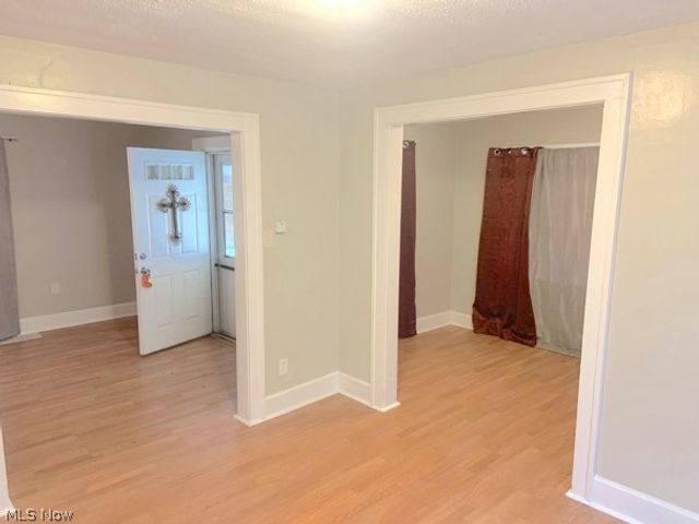 627 Roscoe Avenue, Akron, OH 44306