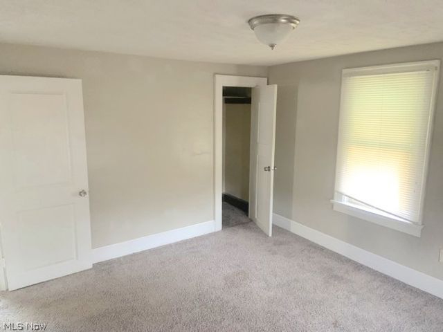 627 Roscoe Avenue, Akron, OH 44306