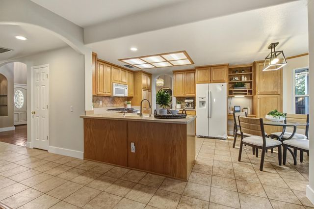 3164 Birmingham Way, El Dorado Hills, CA 95762