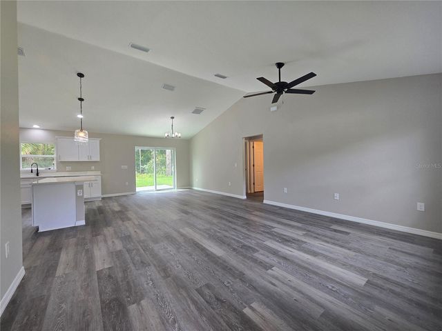 30 SEQUOIA DRIVE TRACE, Ocklawaha, FL 32179