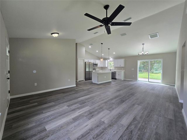 30 SEQUOIA DRIVE TRACE, Ocklawaha, FL 32179