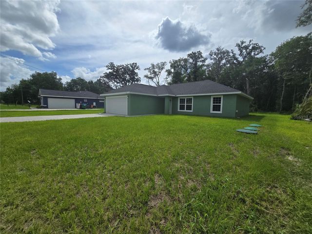 30 SEQUOIA DRIVE TRACE, Ocklawaha, FL 32179