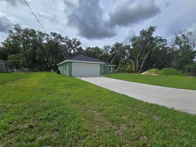 30 SEQUOIA DRIVE TRACE, Ocklawaha, FL 32179