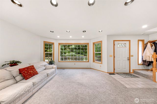 163 Polo Park Drive, Bellingham, WA 98229