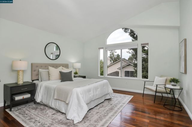 508 Valley View Court, Martinez, CA 94553