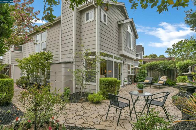 508 Valley View Court, Martinez, CA 94553