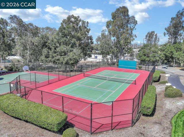 508 Valley View Court, Martinez, CA 94553