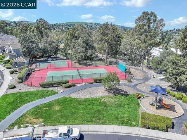 508 Valley View Court, Martinez, CA 94553