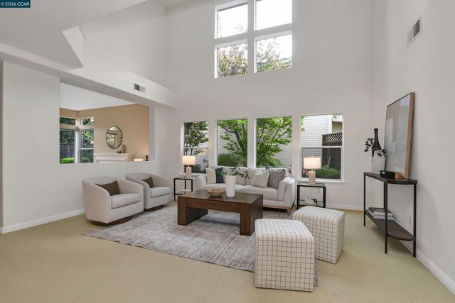 508 Valley View Court, Martinez, CA 94553