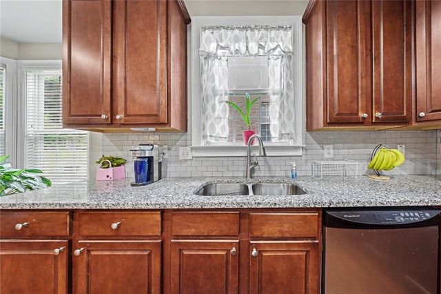 3043 Bridge Walk Drive, Lawrenceville, GA 30044
