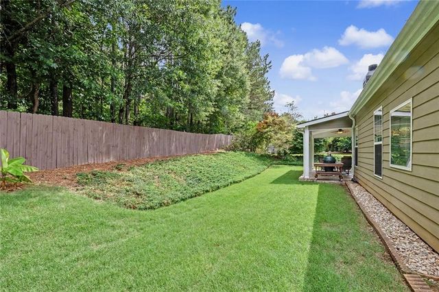3043 Bridge Walk Drive, Lawrenceville, GA 30044