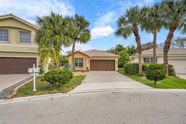 11655 NW 54th St, Coral Springs, FL 33076