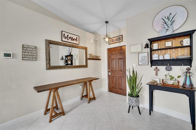 11655 NW 54th St, Coral Springs, FL 33076