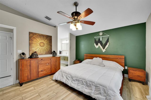11655 NW 54th St, Coral Springs, FL 33076
