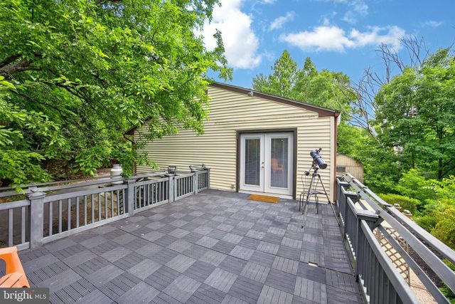 752 RAYNHAM RD, Collegeville, PA 19426