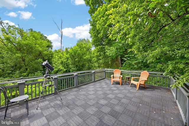 752 RAYNHAM RD, Collegeville, PA 19426