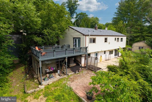752 RAYNHAM RD, Collegeville, PA 19426