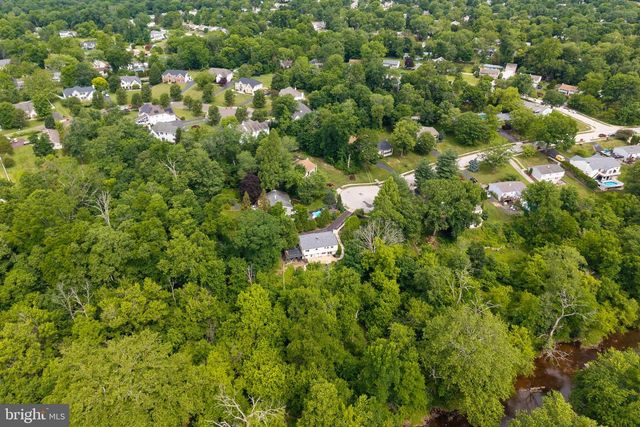 752 RAYNHAM RD, Collegeville, PA 19426