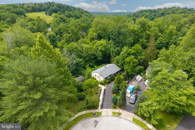 752 RAYNHAM RD, Collegeville, PA 19426