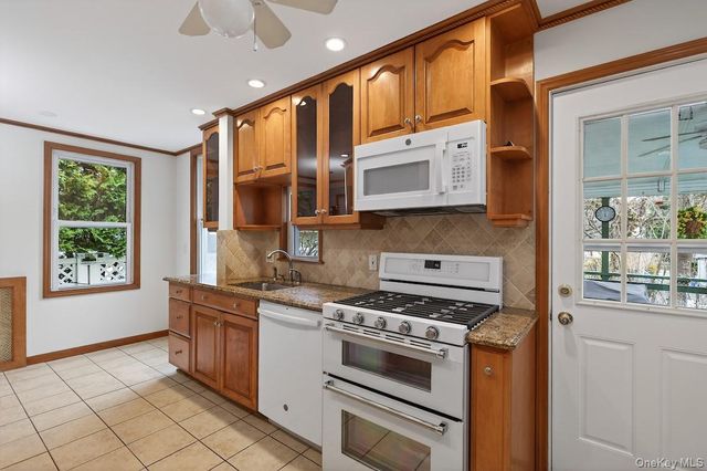 30 Blanchard Avenue, Dobbs Ferry, NY 10522