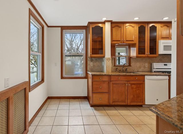 30 Blanchard Avenue, Dobbs Ferry, NY 10522