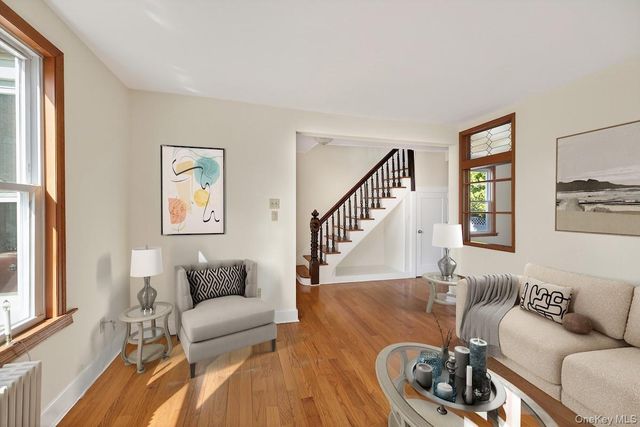 30 Blanchard Avenue, Dobbs Ferry, NY 10522