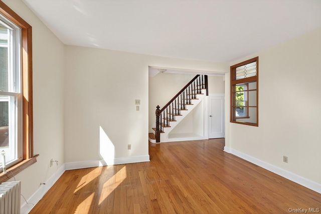 30 Blanchard Avenue, Dobbs Ferry, NY 10522