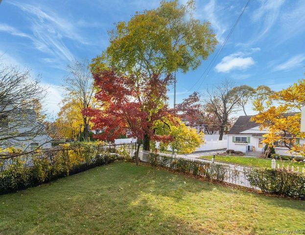 30 Blanchard Avenue, Dobbs Ferry, NY 10522