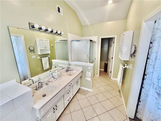 2363 W Elizabeth Street, Olathe, KS 66061