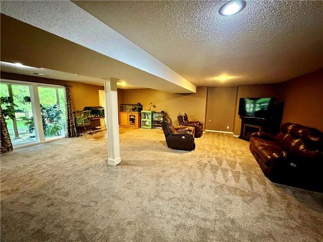 2363 W Elizabeth Street, Olathe, KS 66061