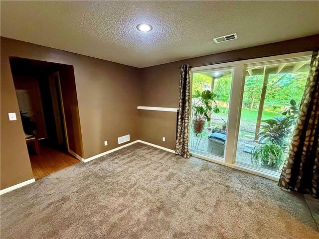 2363 W Elizabeth Street, Olathe, KS 66061