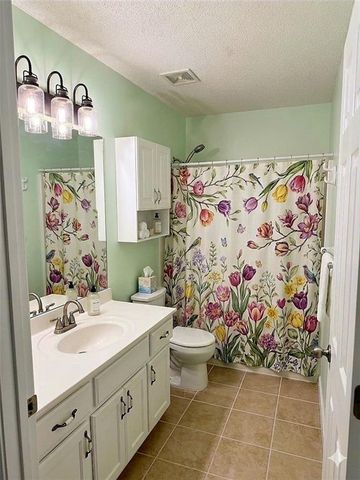 2363 W Elizabeth Street, Olathe, KS 66061