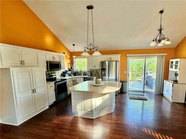 2363 W Elizabeth Street, Olathe, KS 66061