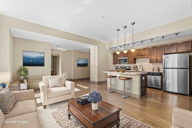 51 N High Street, 501, Columbus, OH 43215