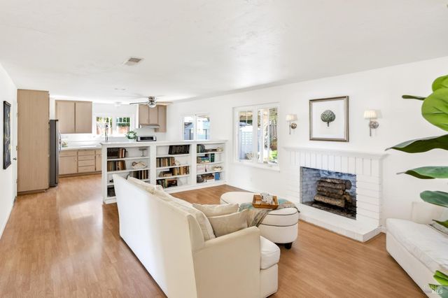 3541 Twin Oaks Dr, Napa, CA 94558