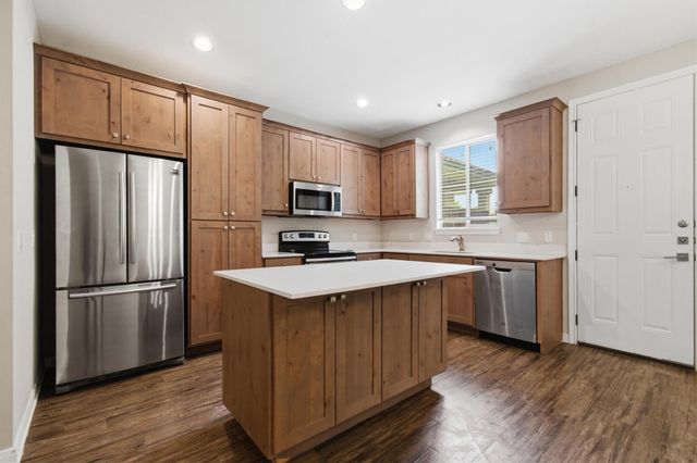 179 S Holly ST 506, Georgetown, TX 78626