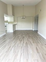 10749 Cleary Blvd 307, Plantation, FL 33324