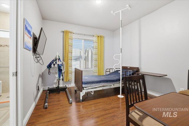 7501 W Swift Ln, Boise, ID 83704