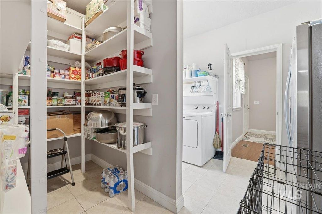 7501 W Swift Ln, Boise, ID 83704 photo 17