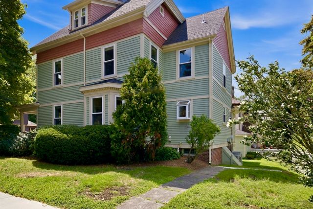36 Walton St, Boston, MA 02124