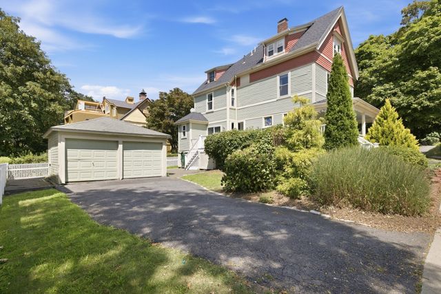 36 Walton St, Boston, MA 02124