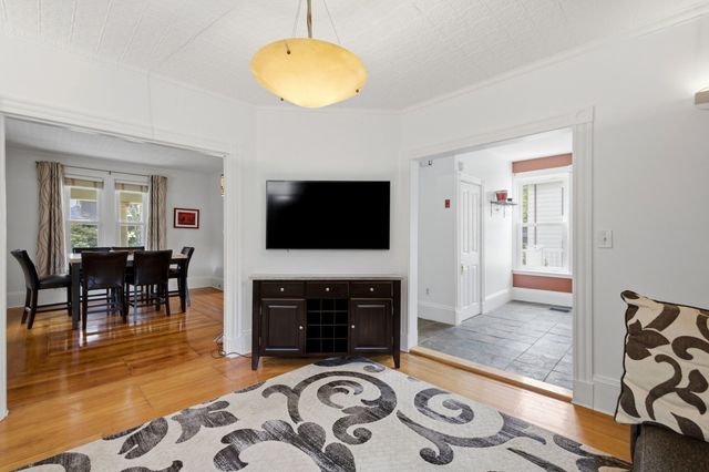 36 Walton St, Boston, MA 02124